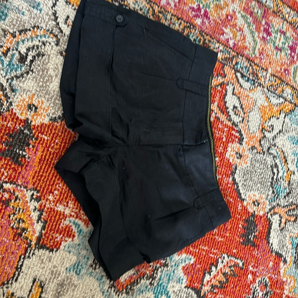 Women’s j crew linen shorts size 6.